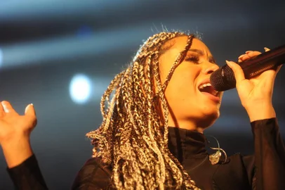  CAXIAS DO SUL, RS, BRASIL, 14/04/2017. A dupla Simone e Simaria e a cantora Anitta fazem show em Santa Maria, na festa Balada Loka, na Costa da Montanha. Em Caxias, elas se apresentam no dia 25 de maio. Na foto, Anitta. (Diogo Sallaberry/Agência RBS)