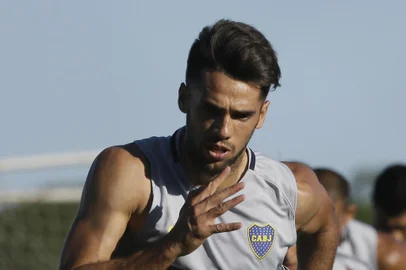 Emmanuel Mas.Entrenamiento de Boca Juniors.19 de enero de 2018.Club Alvarado de Mar del Plata.Foto: Javier Garcia Martino - Photogamma.