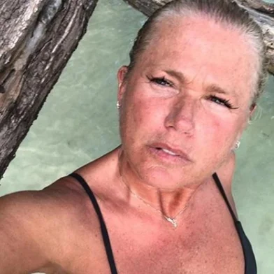 Xuxa Meneghel, Instagram