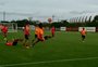 VÍDEO: Sarrafiore marca golaço e é destaque em treino do Inter