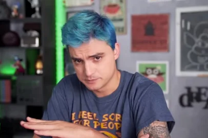 Felipe Neto sobre caso Melody