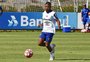 Depois do gol relâmpago, Marinho se reapresenta e é destaque no treino do Grêmio