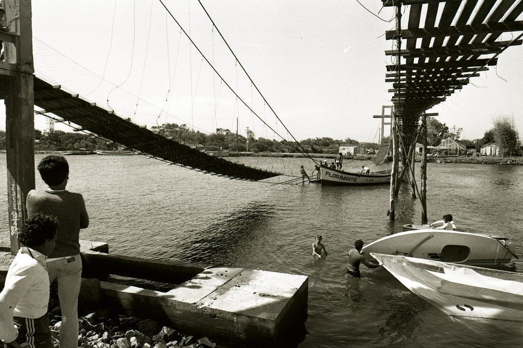 A história da ponte que desabou com políticos, curiosos e até o padre  durante a inauguração | GZH