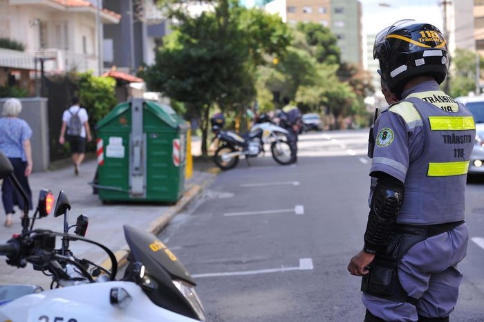 Liberado trânsito na Rua Angelo Muratore - Prefeitura de Caxias do Sul