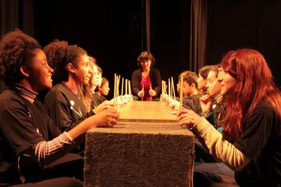 Projeto Escola Popular de Artes, da Companhia Tem Gente Teatrando, foi contemplado duas vezes pela Lei Rouanet