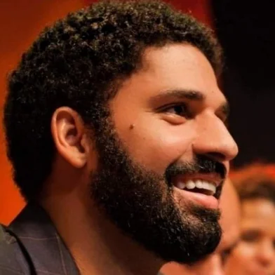  À pedido de Silvana Pires. Vereador David Miranda (PSOL-RJ) - ele irá assumir o mandato de deputado federal em 01/02/2019, após a desistência de Jean Wyllys.