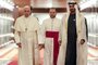  Pope Francis (C-L) is welcomed by Abu Dhabis Crown Prince Sheikh Mohammed bin Zayed al-Nahyan (C-R) upon his arrival at Abu Dhabi International Airport in the UAE capital on February 3, 2019. - Pope Francis arrived in the UAE on February 3 for a 48-hour trip, the first ever papal visit to the Arabian Peninsula, birthplace of Islam, where he will meet leading Muslim clerics and hold an open-air mass for some 135,000 Catholics. (Photo by Andrew Medichini / POOL / AFP)Editoria: RELLocal: Abu Dhabi International AirportIndexador: ANDREW MEDICHINISecao: popeFonte: POOLFotógrafo: STR