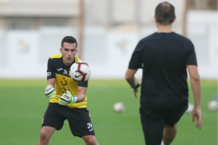 Ex-Grêmio, Marcelo Grohe se reapresenta na Arábia Saudita após contrair coronavírus e cumprir isolamento