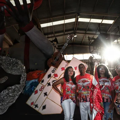  PORTO ALEGRE, RS, BRASIL - 06/02/2019 - Na semana passada, o patriarca dos Giró e um dos fundadores da Embaixadores do Ritmo faleceu. A família, agora, vive um dilema sobre encerrar ou não as atividades da agremiação.Indexador: Carlos Macedo