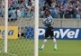 Opção de Renato, Léo Gomes já tem histórico como lateral-esquerdo no Grêmio