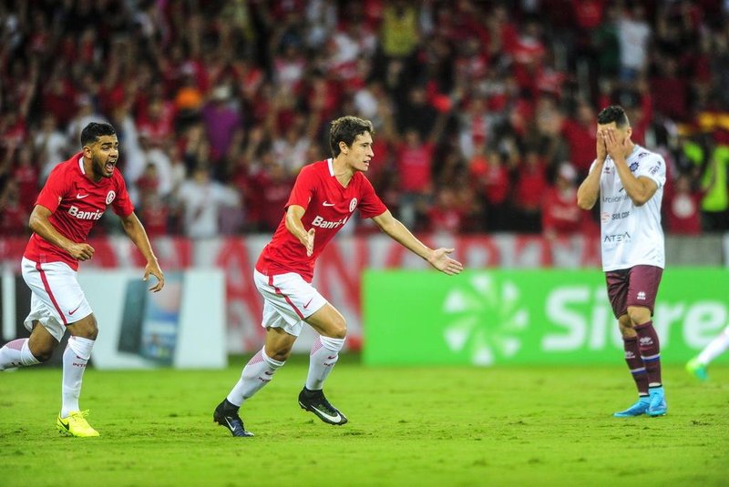 PORTO ALEGRE, RS, BRASIL 15/04/2017 - Inter enfrenta o Caxias no estádio Beira-Rio em partida de ida da semifinal do Gauchão. (FOTO: FÉLIX ZUCCO/AGÊNCIA RBS).