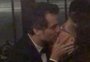 Wagner Moura beija Jean Wyllys na sessão de gala de "Marighella", em Berlim