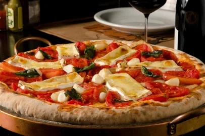  Pizzaria Nella Pietra, na Zona Sul da Capital.
