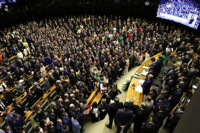  Deputados eleitos tomam posse no Congresso Nacional