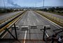 Veículos com comida e medicamentos vão tentar entrar na Venezuela neste sábado