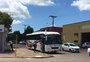 Com rodoviária fechada, passageiros de Charqueadas esperaram ônibus ao relento