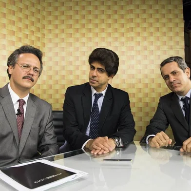 Ãncora ( Marcius Melhem ) e comentaristas ( Mauricio Rizzo e Danton Mello ) do Magnata Conection falam sobre problemas do Brasil