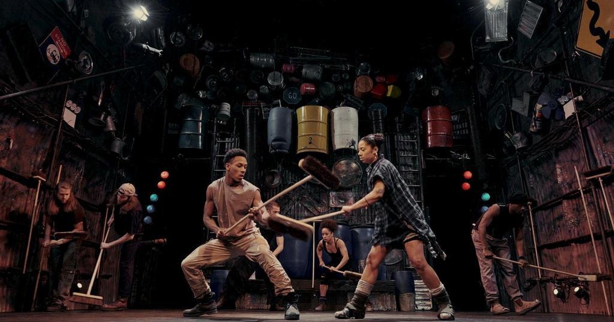 Stomp Celebra 25 Anos Fazendo Musica Com Objetos Cotidianos Em Nova York Gzh Stomp Celebra 25 Anos Fazendo Musica Com Objetos Cotidianos Em Nova York Gzh