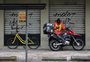 Bikes e patinetes por todos os lados mudam visual de bairros em Porto Alegre