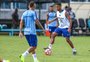 Com dores no tornozelo, Michel deixa treino do Grêmio mais cedo e vira dúvida para estreia