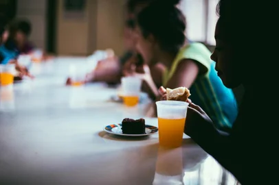  PORTO ALEGRE, RS - BRASIL - Nas fotos: Escola Ayrton Senna da Silva - As duas escolas abertas de Porto Alegre, que atendem crianças e adolescentes em situação de vulnerabilidade social, não estão conseguindo matricular alunos das séries iniciais. O Estado tem intenção de transformar essas instituições em escolas regulares. (OMAR FREITAS \ AGÊNCIA RBS)