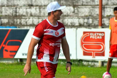 Sananduva, técnico do Inter-SM