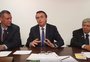 Entre defesa da Previdência e ataques à imprensa, Bolsonaro anuncia fim de lombadas eletrônicas no país