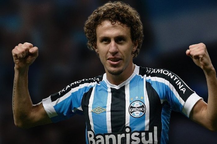 GOOOOOOOOOOLLL!! Após confirmação do VAR, Rafael Galhardo empata de pênalti! Flamengo 1x1 Grêmio