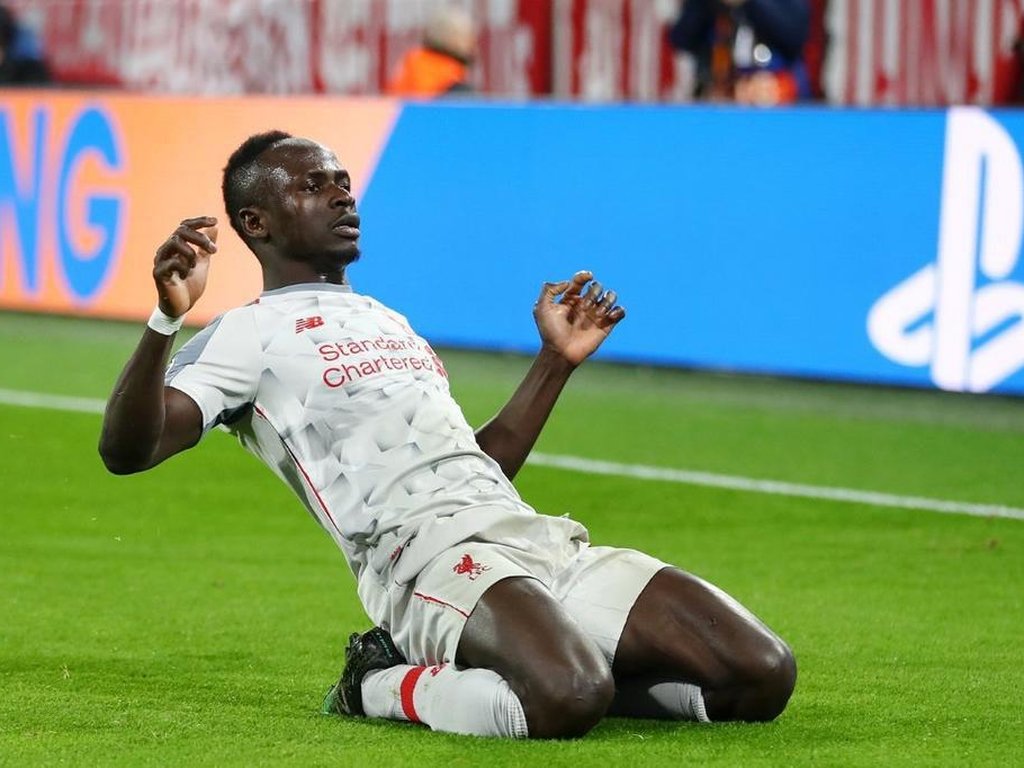 Estrela de Senegal e do Liverpool, Mané fugiu de casa para jogar bola e tem  Messi como fã