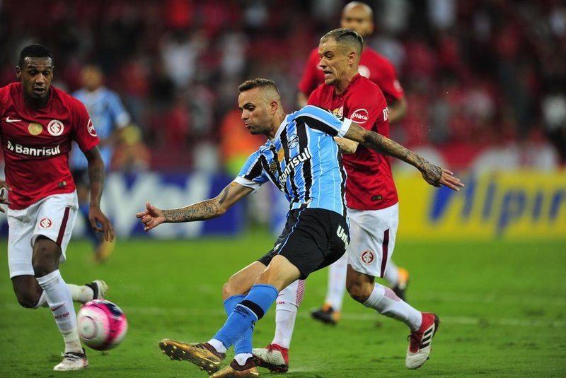  PORTO ALEGRE, RS, BRASIL - 21/03/2018 - Inter recebe o Grêmio pelo jogo de volta das quartas de final do Gauchão 2018. O jogo é o Gre-Nal de número 415. (Lauro Alves/Agência RBS)