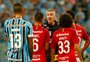"Daronco já foi mais humilde", reclama Odair sobre árbitro do Gre-Nal 418 