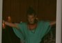 "BBB 19": vencedor da versão italiana do reality se veste de mulher e gera piadas nas redes 