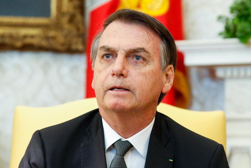 Resultado de imagem para AO VIVO! Presidente Jair Bolsonaro - Live - 21/03/2019