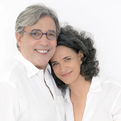 Simone e Ivan Lins cantarão juntos em Porto Alegre.