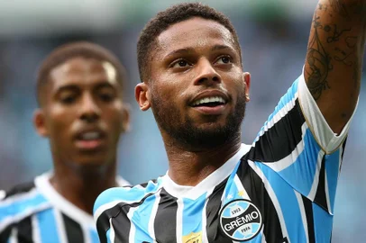  PORTO ALEGRE, RS, BRASIL - 07/04/2019 - Grêmio enfrenta o São Luiz pelo jogo de volta das semifinais do Gauchão 2019.Indexador: Jeff Botega