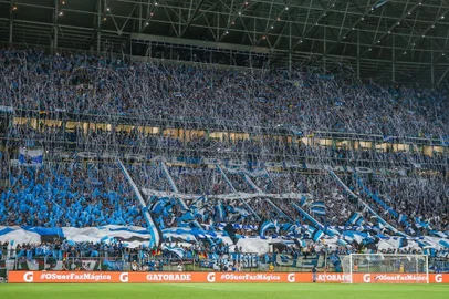 RS - FUTEBOL/CONMEBOL LIBERTADORES 2018 /GREMIO X RIVER PLATE - ESPORTES - Lance da partida entre Gremio e River Plate disputada na noite desta terca-feira, na Arena do Gremio, valida pelas semifinal da Conmebol Libertadores 2018. FOTO: LUCAS UEBEL/GREMIO FBPA