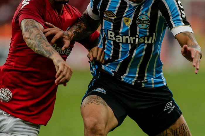 Stream Giro Gre-Nal #358 - a vitória do Grêmio sobre o Botafogo e os jogos  da Dupla no fim de semana by Gaúcha