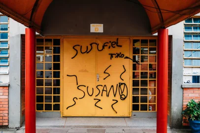  PORTO ALEGRE, RS, BRASIL, 15/04/2019- Vandalismo na Escola Municipal Vila Monte Cristo.  (FOTOGRAFO: OMAR FREITAS / AGENCIA RBS)