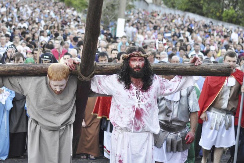 Giovanni Mattiello interpreta Jesus na programação da Semana Santa em Garibaldi. 