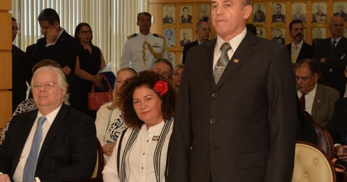 Militar nomeado por Bolsonaro para ser número 2 do MEC é demitido