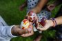  PORTO ALEGRE,RS,BRASIL.Crianças fazem caça ao ovo de Páscoa,no jardim do DMAE.(RONALDO BERNARDI/AGENCIA RBS).
