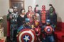 Com cosplayers, família caxiense assiste pré-estreia de ¿Vingadores: Ultimato¿