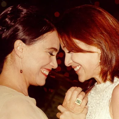 por amor , novela , reprise , vale a pena ver de novo , eduarda e helena, gabriela duarte e regina duarte