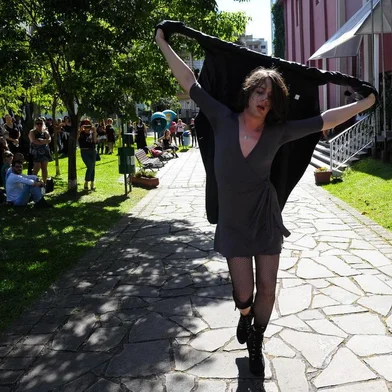 Performance Via-da-Sacra, de Márcix Ramos