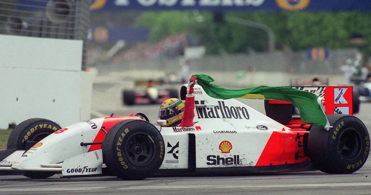 Tema da Vitória, capacete amarelo e bandeira do Brasil: três curiosidades sobre Ayrton Senna | GZH