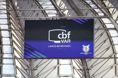  PORTO ALEGRE, RS, BRASIL, 01/05/2019- Inter x Flamengo, jogo válido pela segunda rodada do Brasileirão. (FOTOGRAFO: FÉLIX ZUCCO / AGENCIA RBS)