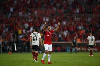  PORTO ALEGRE, RS, BRASIL, 01/05/2019- Inter x Flamengo, jogo válido pela segunda rodada do Brasileirão. (FOTOGRAFO: ANDRÉ ÁVILA / AGENCIA RBS)