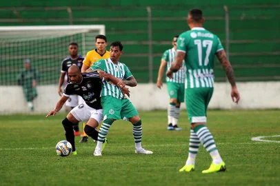  CAXIAS DO SUL, RS, BRASIL, 04/05/2019 - Juventude e Remo se enfrentam as 17h15 no Estádio Alfredo Jaconi, em Caxias do Sul. Jogo válido pela segunda rodada da Série C do Campeonato Brasileiro. (Marcelo Casagrande/Agência RBS)