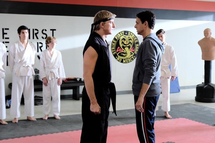 Cobra Kai ataca forte, mas com piedade em sua segunda temporada