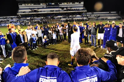  BENTO GONÇALVES, RS, BRASIL, 12/05/2019. Esportivo x Guarani, jogo de volta das semifinais da Divisão de Acesso. (Porthus Juniopr/Agência RBS)